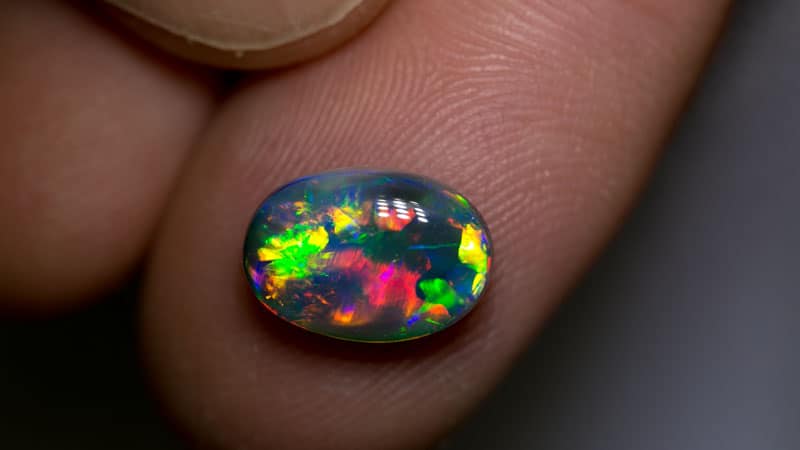 2.75 ct gem black opal 11x8x5mm - Image 2