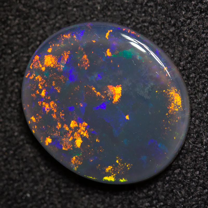 2.78 ct black opal 12x10.5x3mm - Image 2