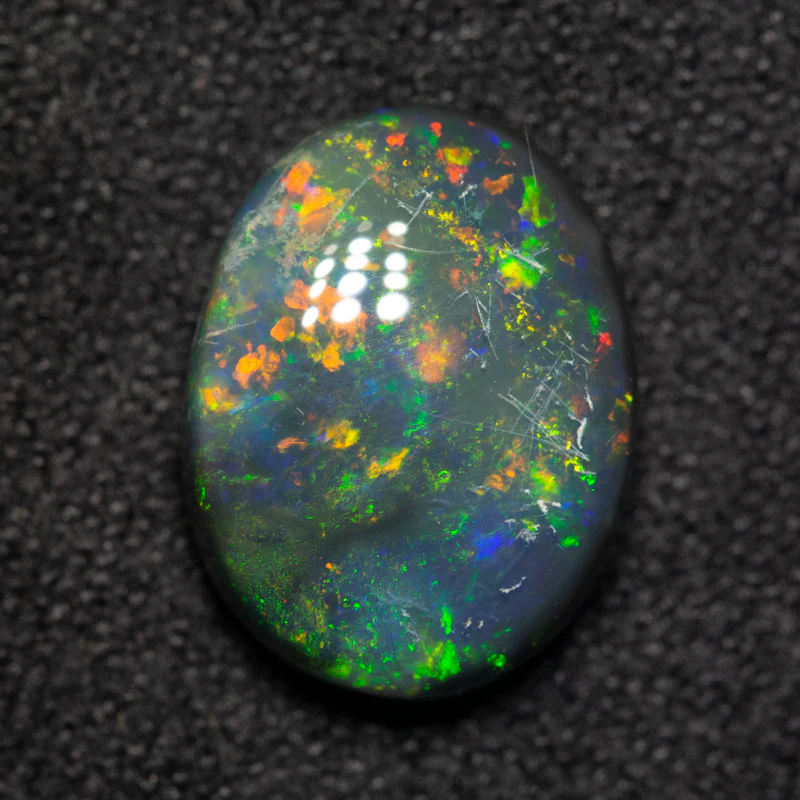 2.79 ct black opal 11.5x8.8x4.3mm - Image 2