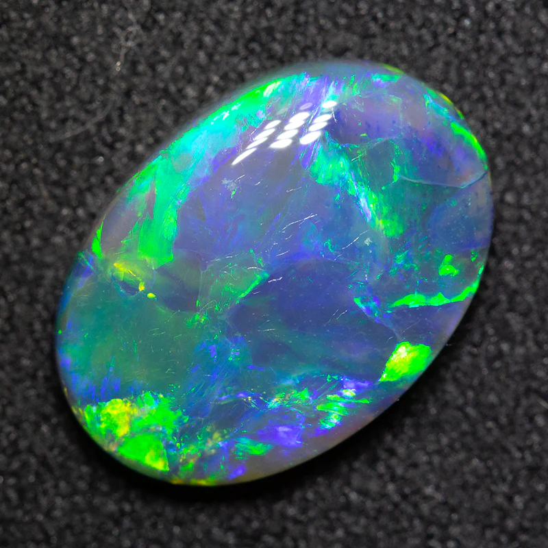 2.81 ct black opal 12.9x9.2x3.5mm - Image 2