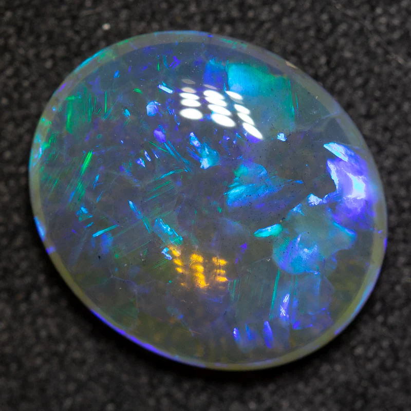 2.85 ct crystal opal 12.2x10.2x3.8mm - Image 3