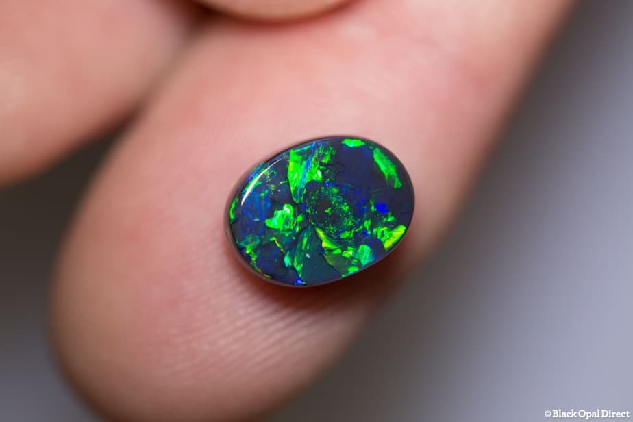 2.88 ct gem black opal 11x8x4mm - Image 2