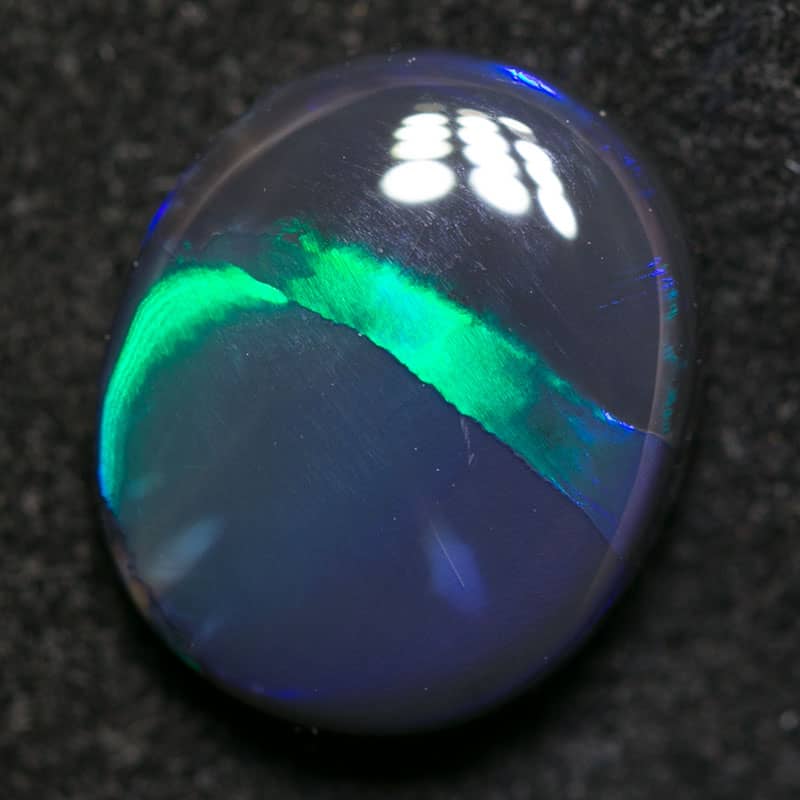 2.93 ct black opal 11.5x10x4mm - Image 2