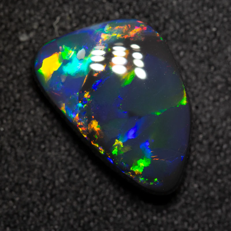 2.99 ct black opal 13.2x8.7x4.4mm - Image 3