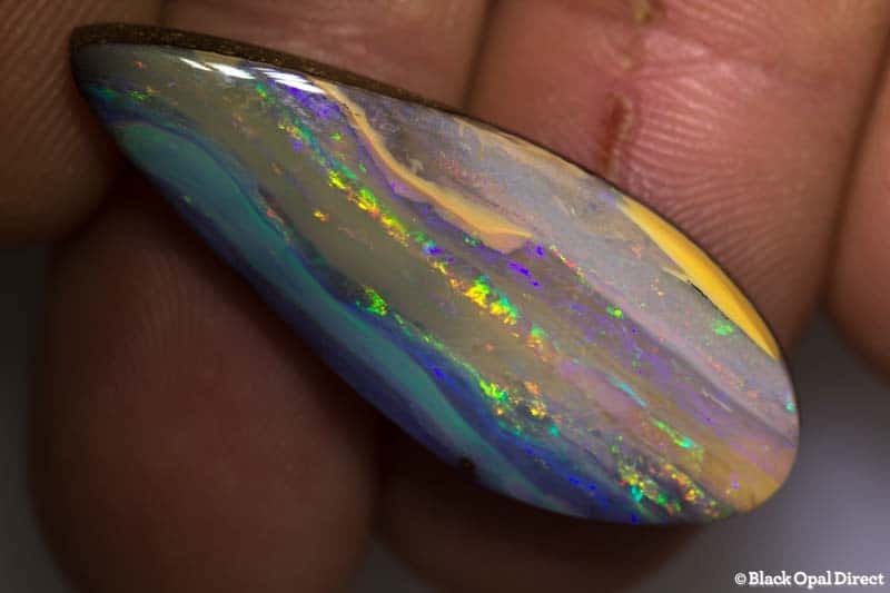 20.21 ct boulder opal 37mm long - Image 2