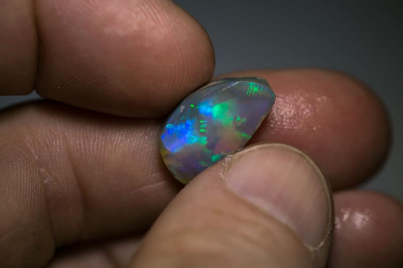 2000 carats of rough and rubbed opal - Image 12