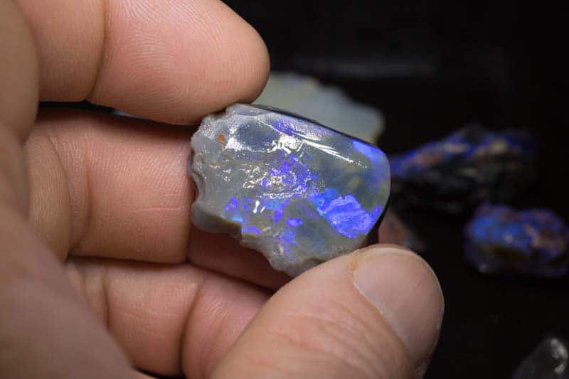 218 ct rough opal parcel for beginners with color - Image 2