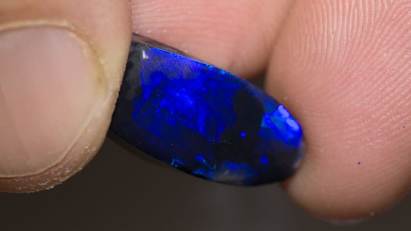 2195 ct rough opal parcel for experienced cutters - Image 2