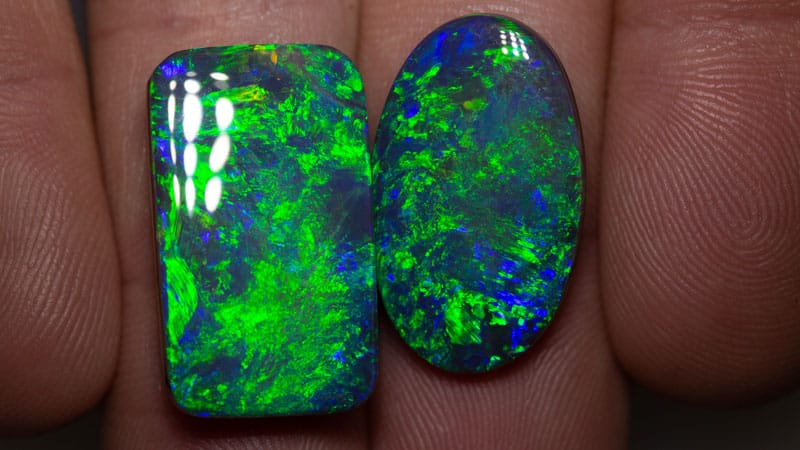24.00 carats of gem black opal to a pair - Image 2