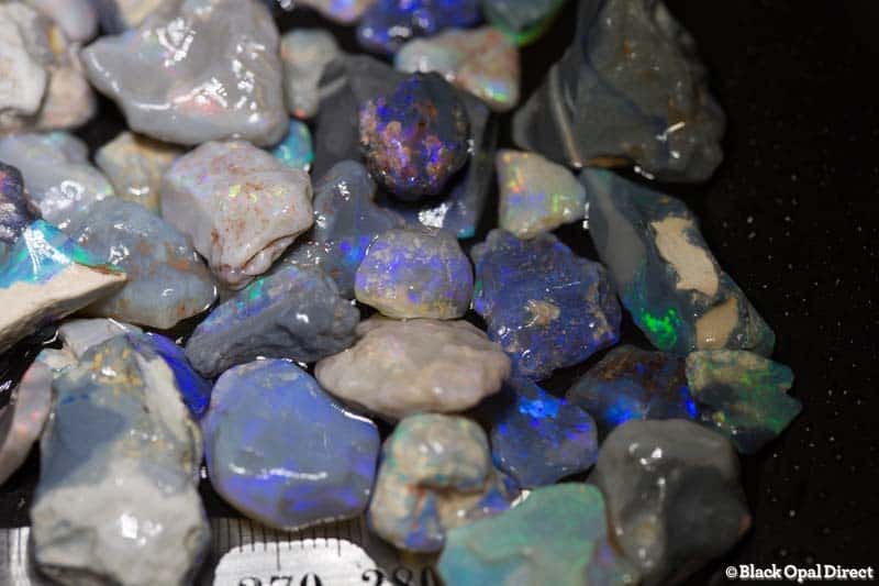 241 ct rough opal parcel for beginners - Image 2