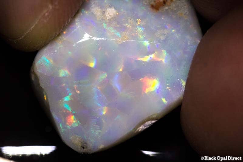 26.50 ct rough opal piece harlequin pattern 29mm across - Image 2
