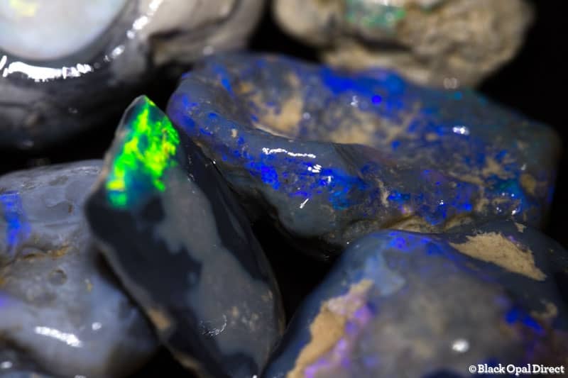 269 beginners rough opal parcel - Image 2