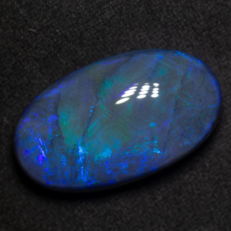 27.52 ct black opal 27x15.5x10.3mm - Image 2
