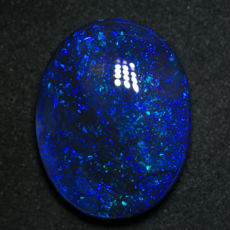 28.65 ct large black opal 27x21x8mm - Image 3
