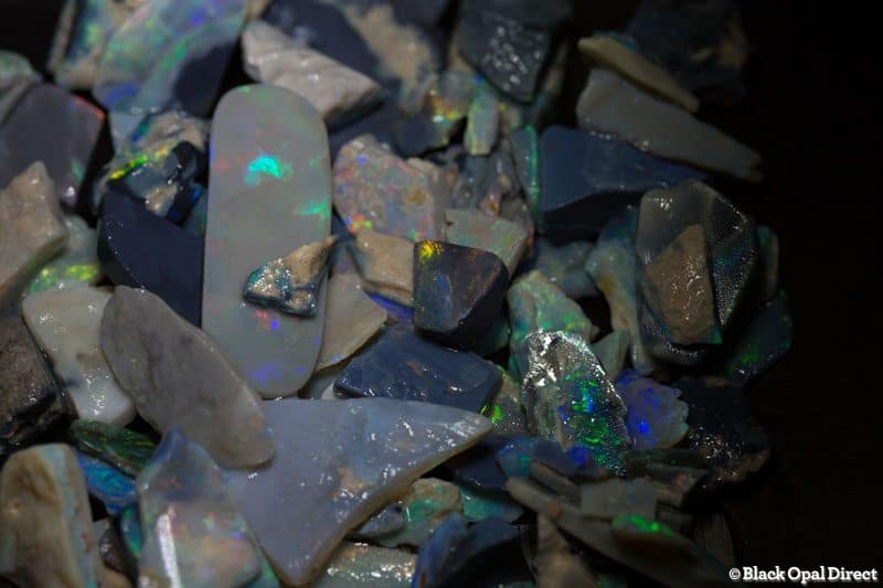 299 ct rough opal parcel for beginner to Intermediate - Image 3