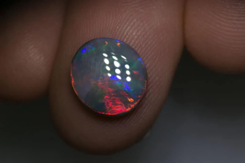 3.00 ct black opal gem 12x11x3.5mm - Image 5