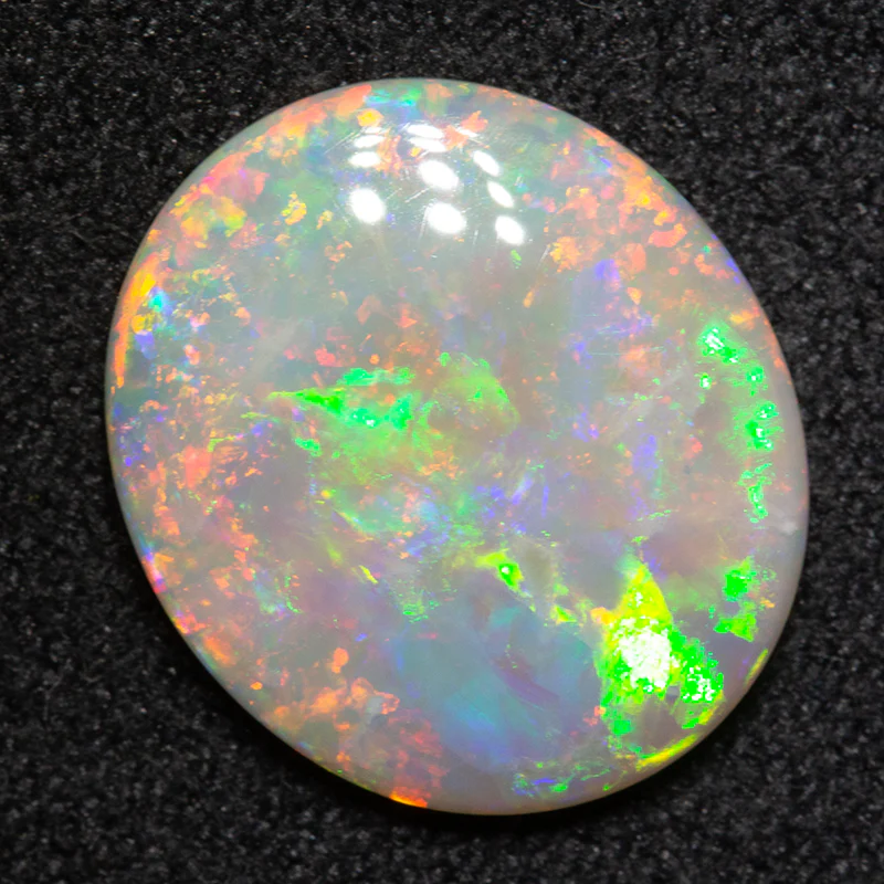 3.03 ct white opal 13x11.8x3mm - Image 2