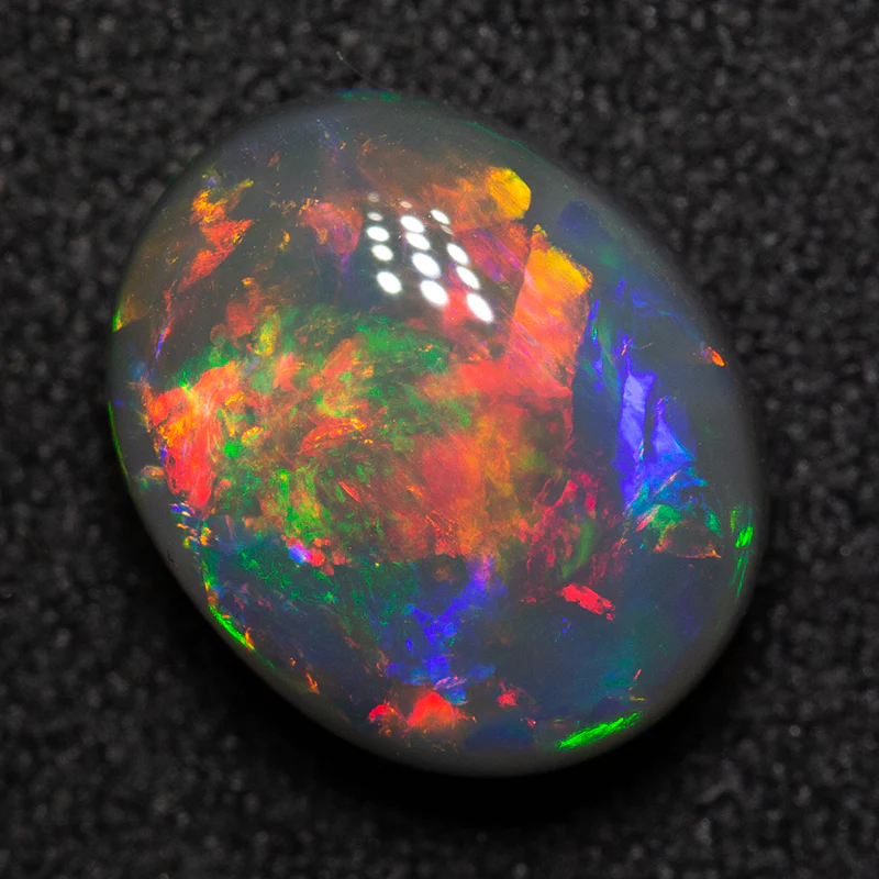 3.14 ct gem black opal 10.7x8.6x5mm - Image 2
