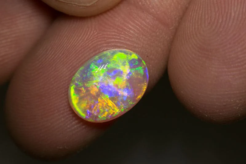 3.16 ct gem double sided crystal opal 12.5x9.5x4mm - Image 2