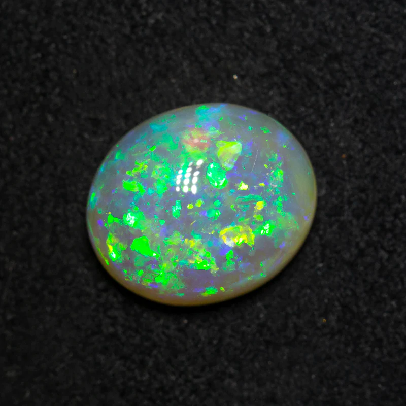 3.17 ct crystal opal 10.9x9.2x5.2mm - Image 2