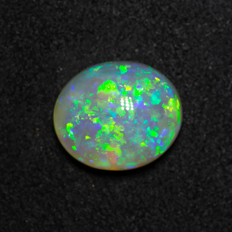 3.17 ct crystal opal 10.9x9.2x5.2mm - Image 3