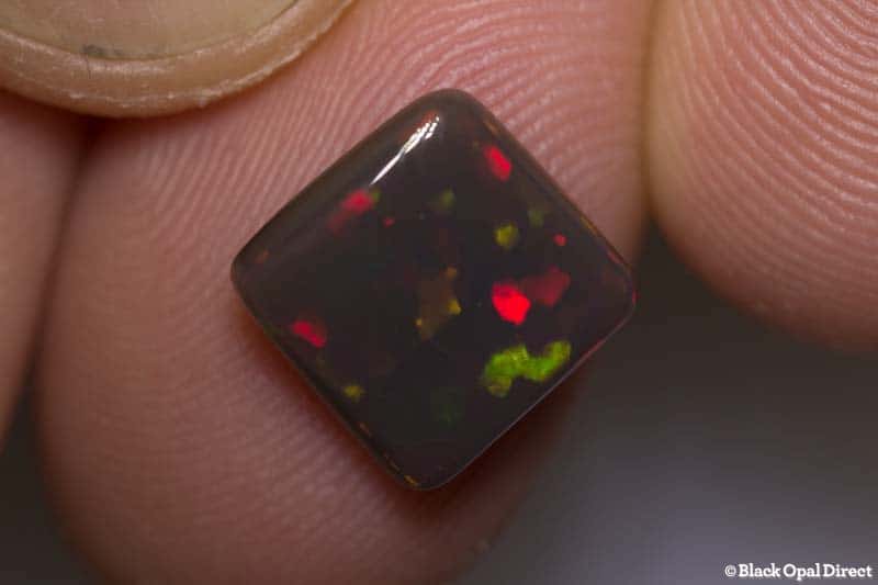 3.18 ct black opal cushion cut 10x10x3mm - Image 2