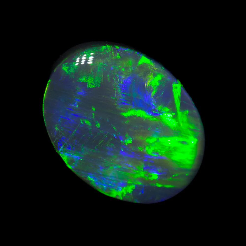 3.19 ct black opal 13x9.9x3.8mm - Image 2