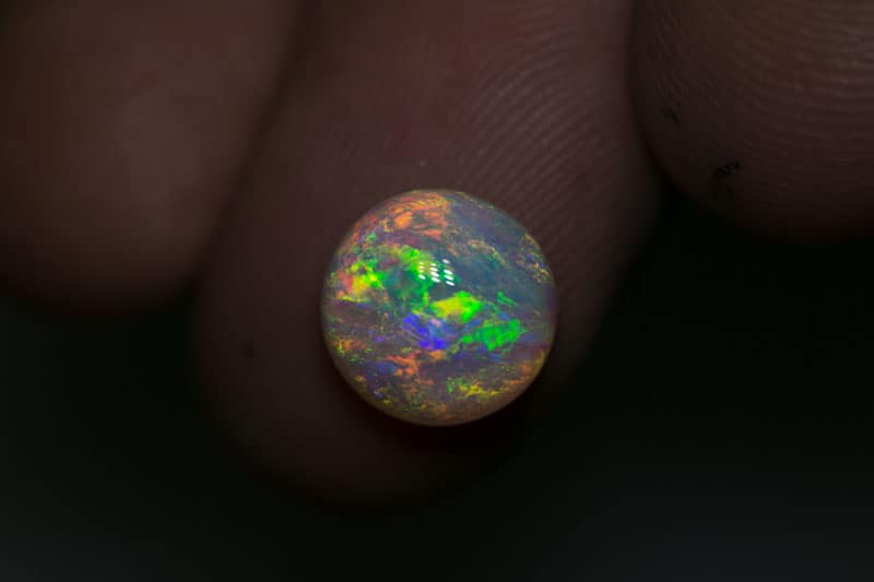 3.20 ct crystal opal 10mm round x 5mm - Image 2