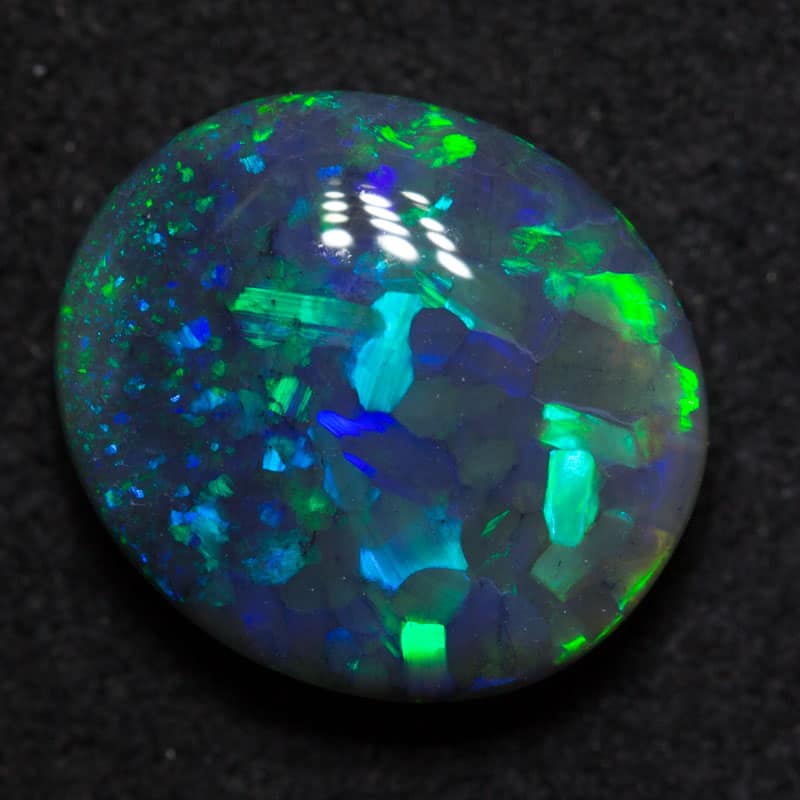 3.21 ct double sided black opal 10.9x9.6x4.6mm - Image 2