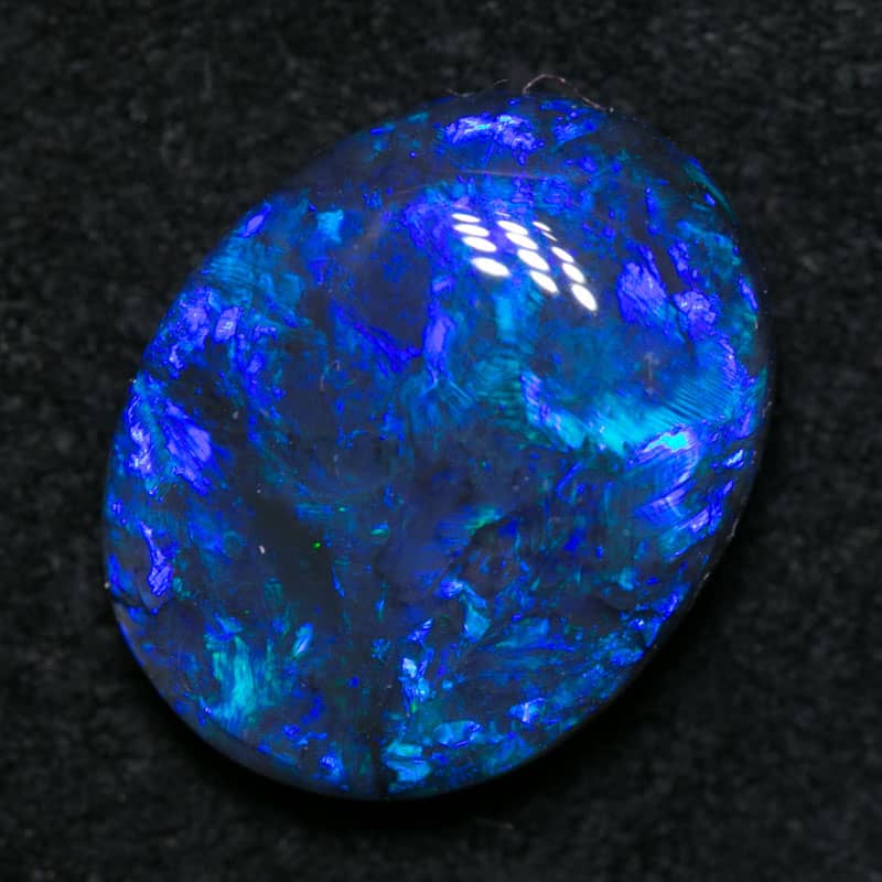 3.22 ct black opal 12x9.5x4.5mm - Image 3