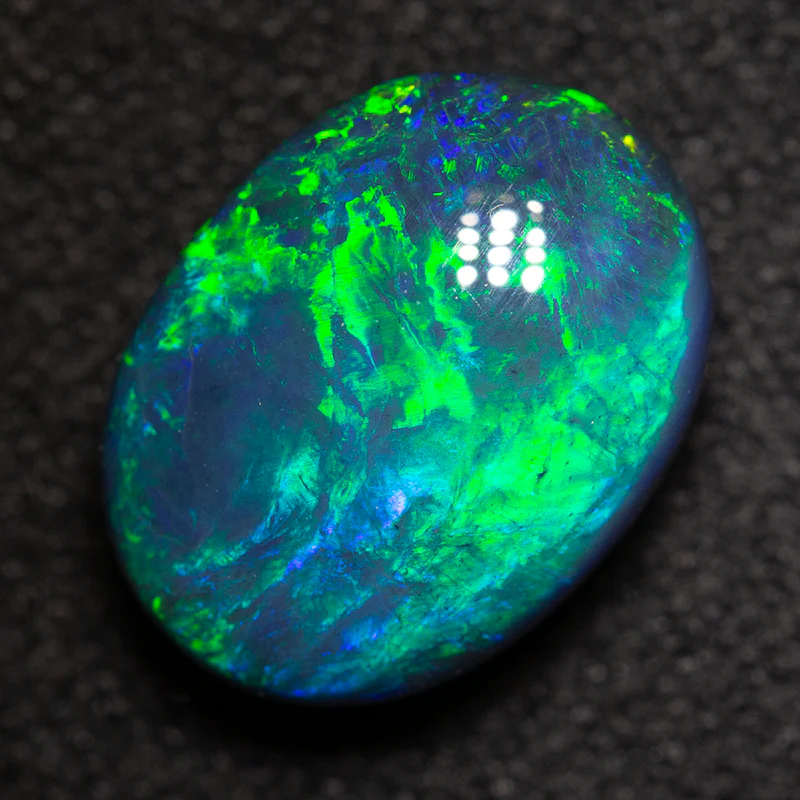 3.25 ct black opal 11x8.3x5mm - Image 2