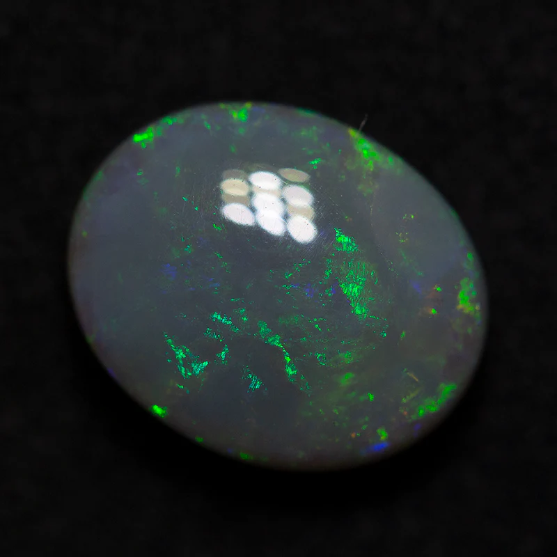 3.25 ct dark opal treasure box - Image 2