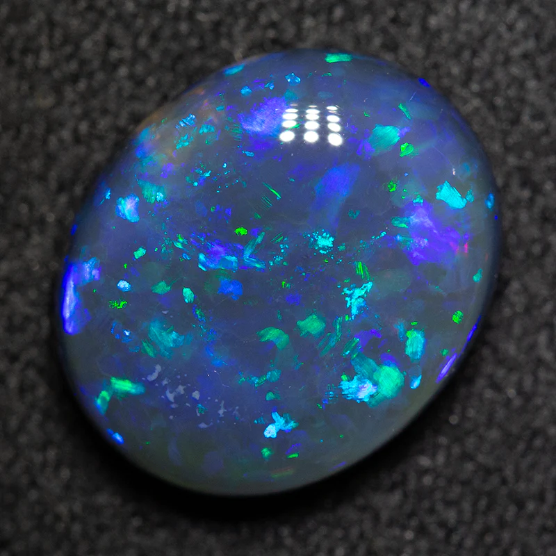 3.29 ct black opal gem 11x9x5mm - Image 2