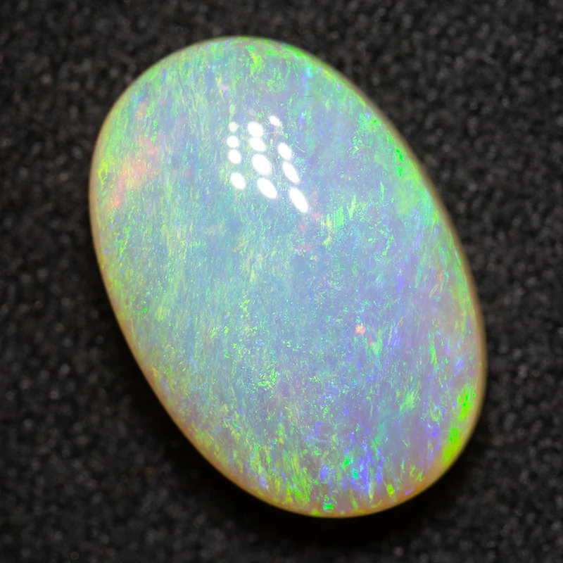 3.30 ct white opal 12.1x8.2x5mm - Image 2