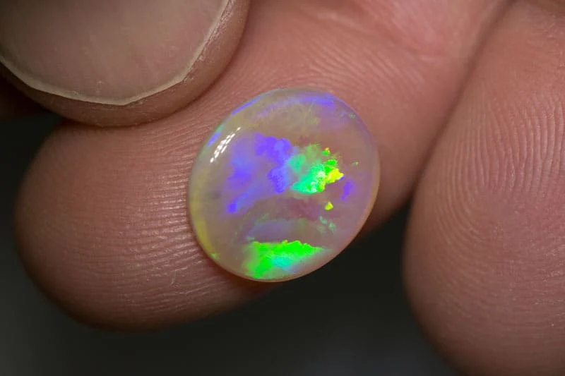 3.35 ct crystal opal 13x12x3mm - Image 2