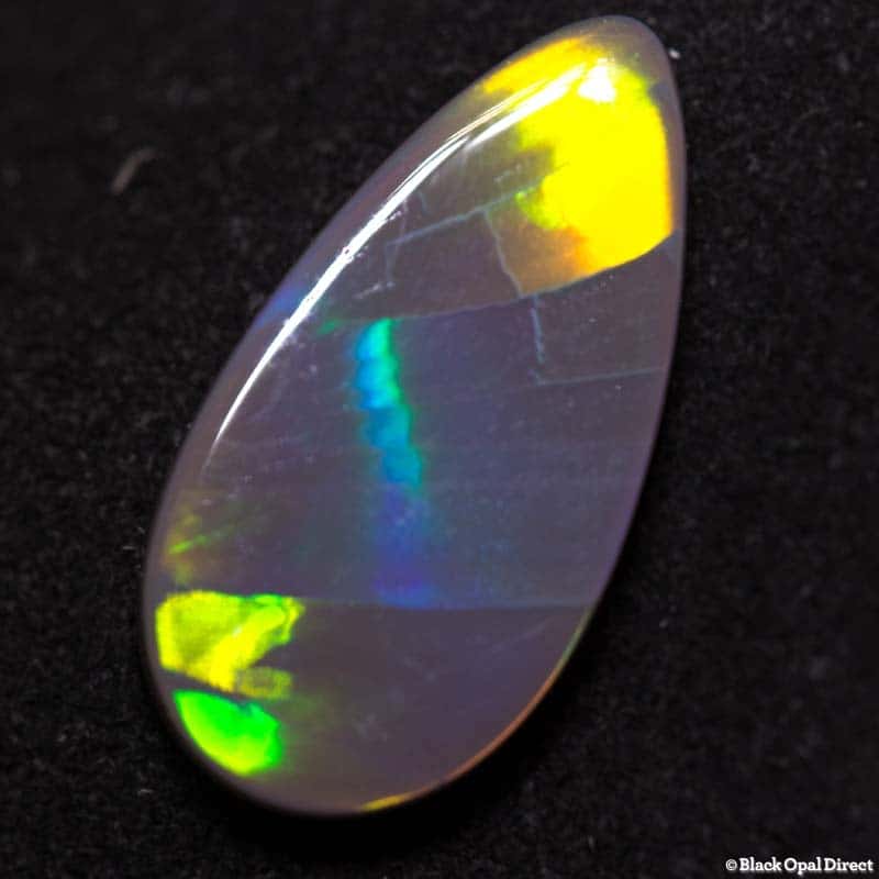 3.36 ct ribbon pattern opal - Image 4