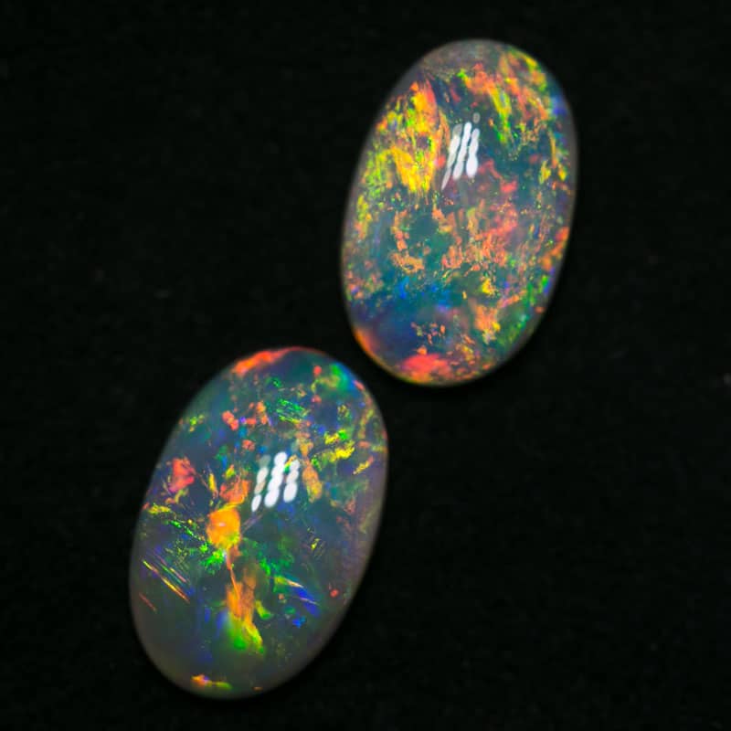 3.41 ct gem crystal opal pair 10.5x7x3mm - Image 3
