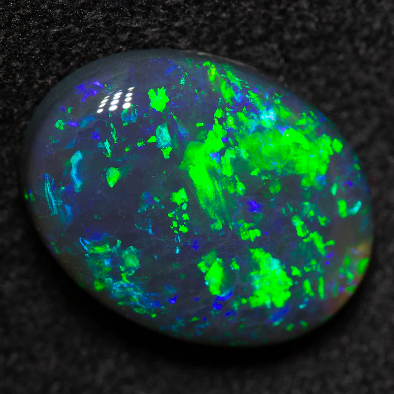 3.43 ct black opal 12.4x9.4x4.5mm - Image 4