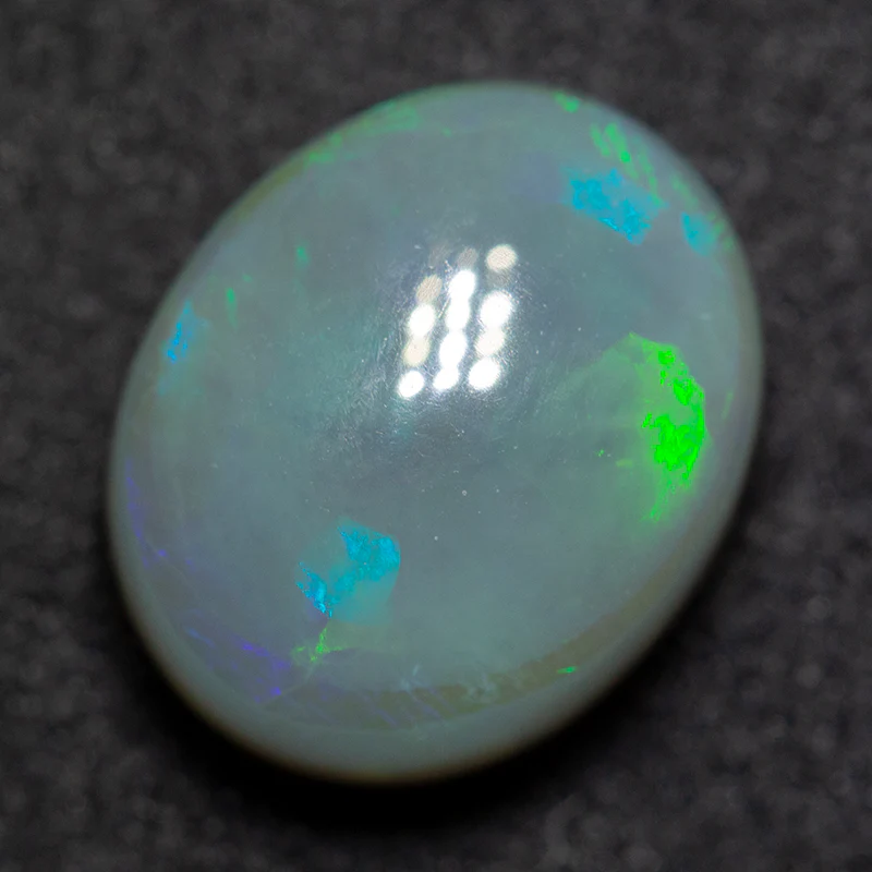 3.45 ct dark opal treasure box - Image 2