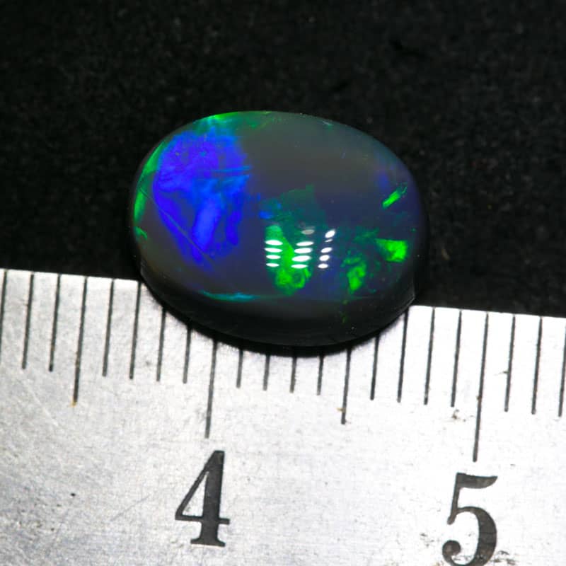 3.46 ct black opal 11x8x5mm - Image 2