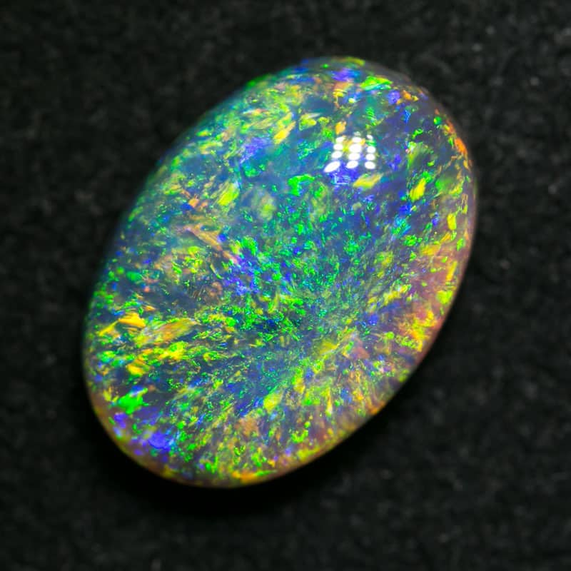 3.50 ct dark crystal opal 12x9x5mm - Image 3