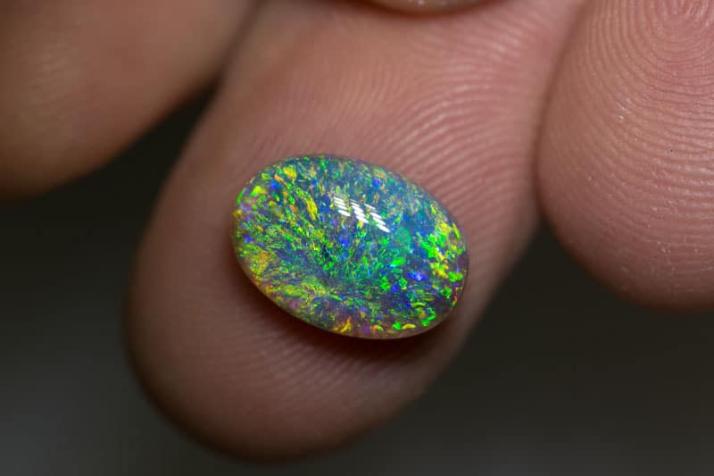 3.50 ct dark crystal opal 12x9x5mm - Image 5