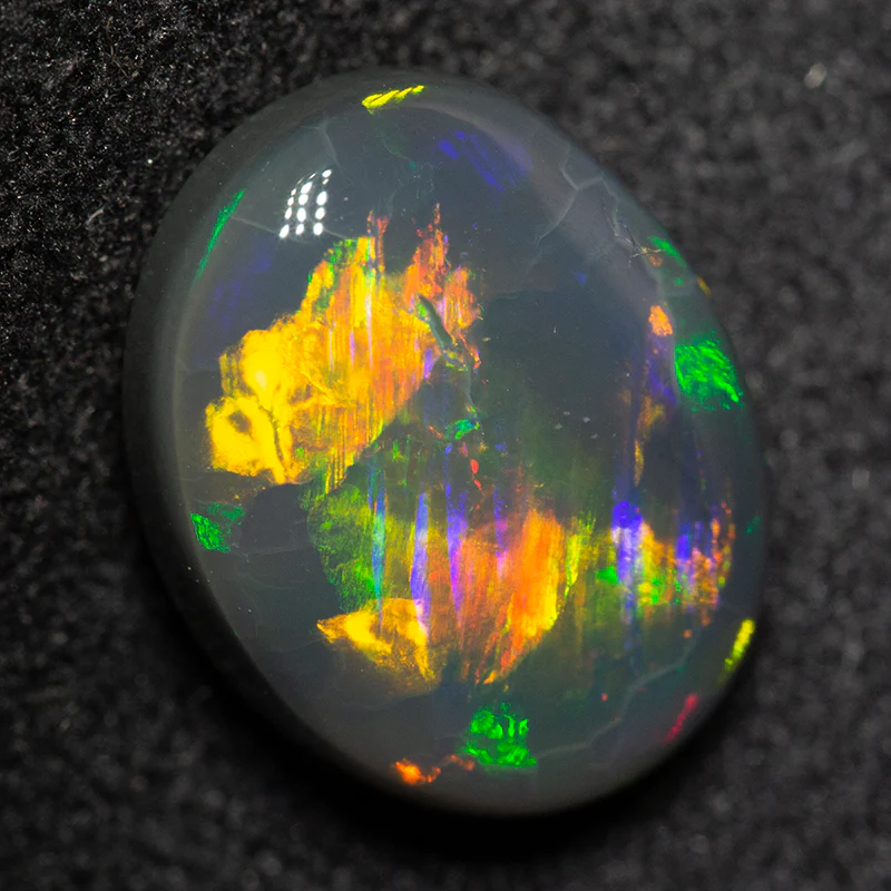 3.53 ct black opal 11.8x9.2x5.1mm - Image 3