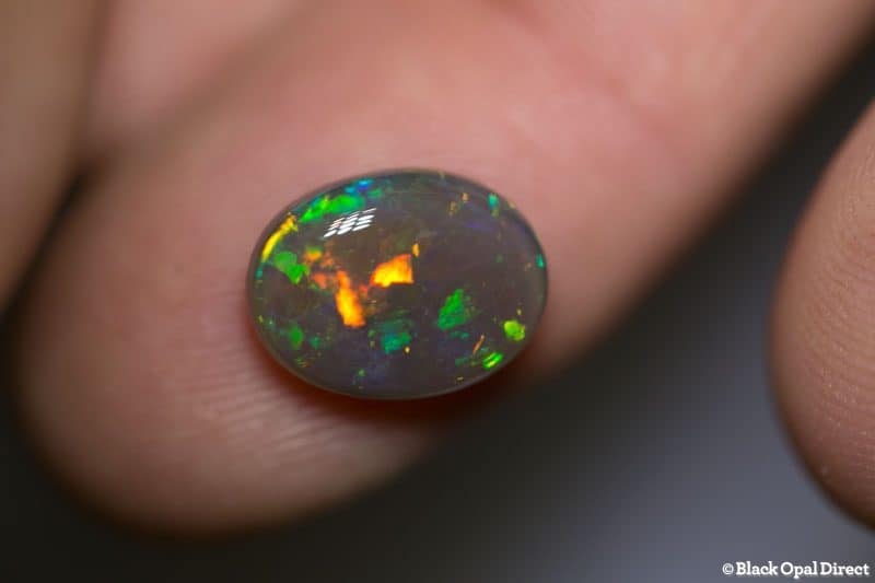 3.55 ct black crystal opal 12x8.5x4.5mm - Image 2