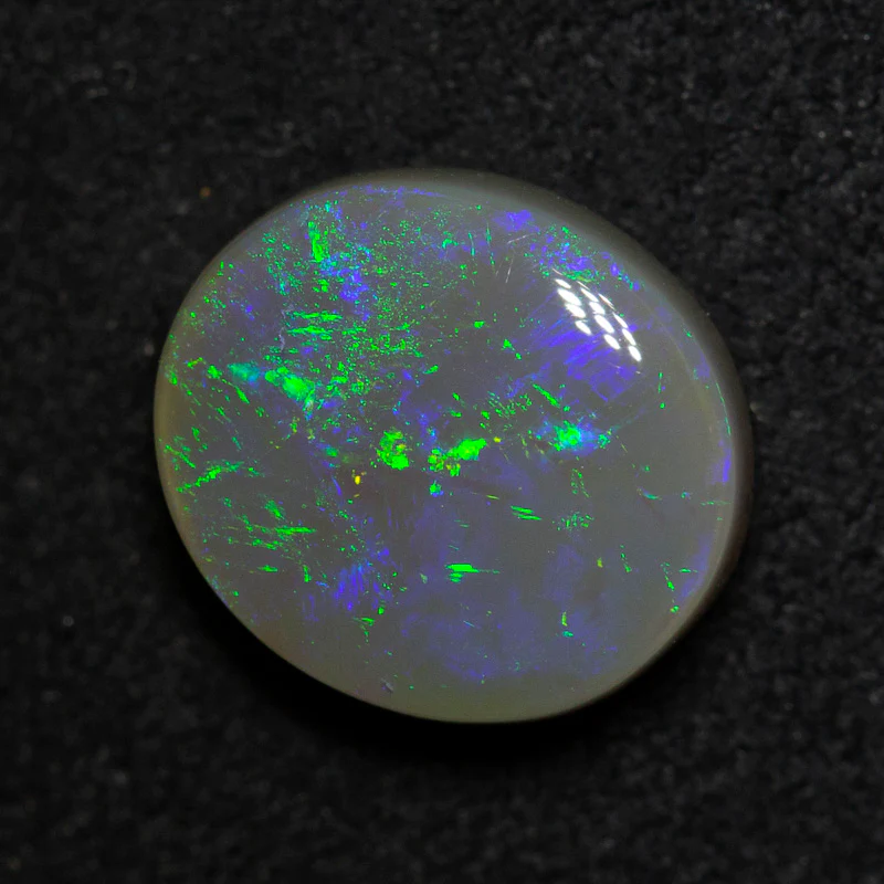 3.55 ct dark opal 11.1x9.9x5mm - Image 2