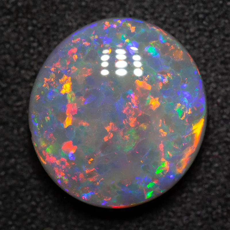 3.63 ct double-sided black opal 11.6x10.8x4.6mm - Image 2