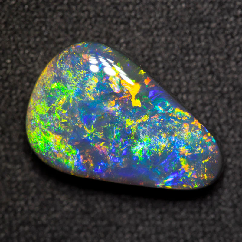 3.63 ct black opal 14.4x9.5x4.4mm - Image 2
