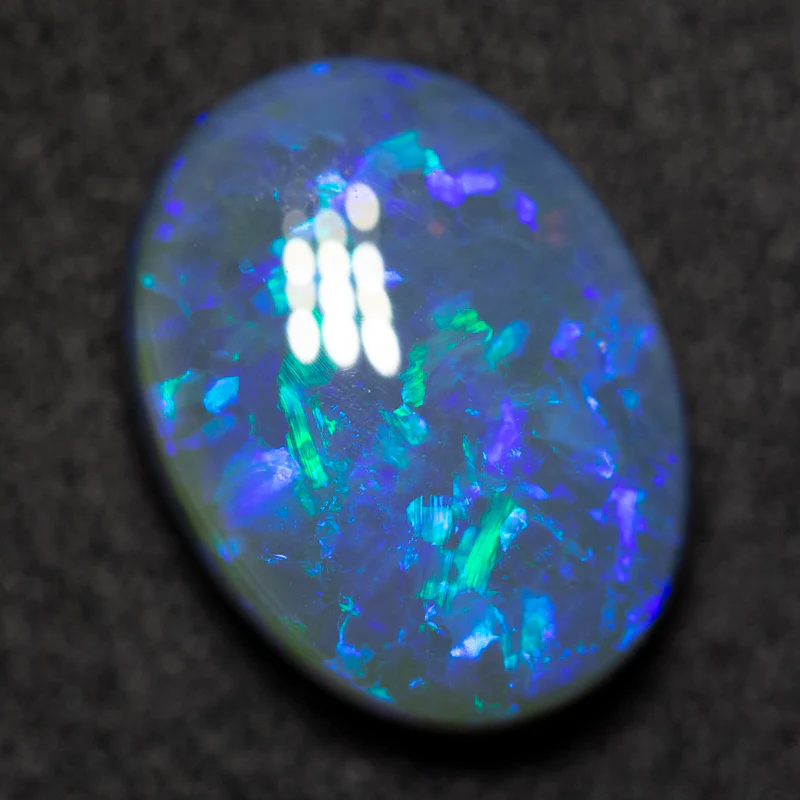 3.64 ct black opal 12.7x9.6x5.1mm - Image 2