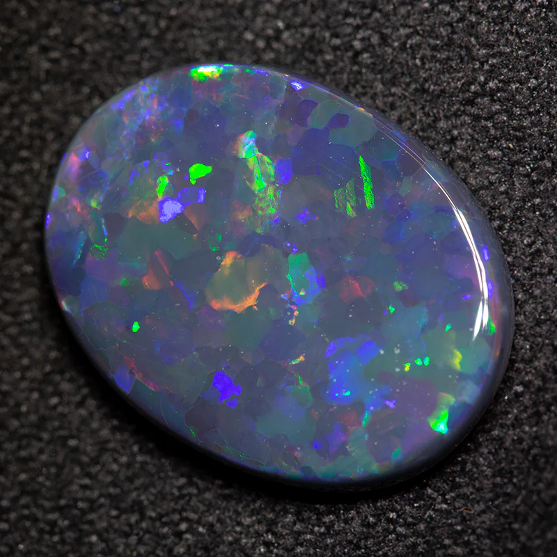 3.66 ct black opal 15x11.5x3 mm - Image 2