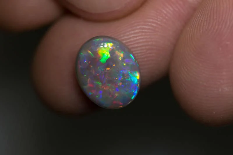 3.68 ct dark opal 12x10x4.5mm - Image 2